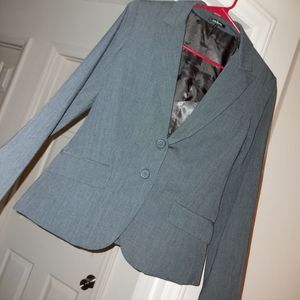 Daisy Fuentes blazer